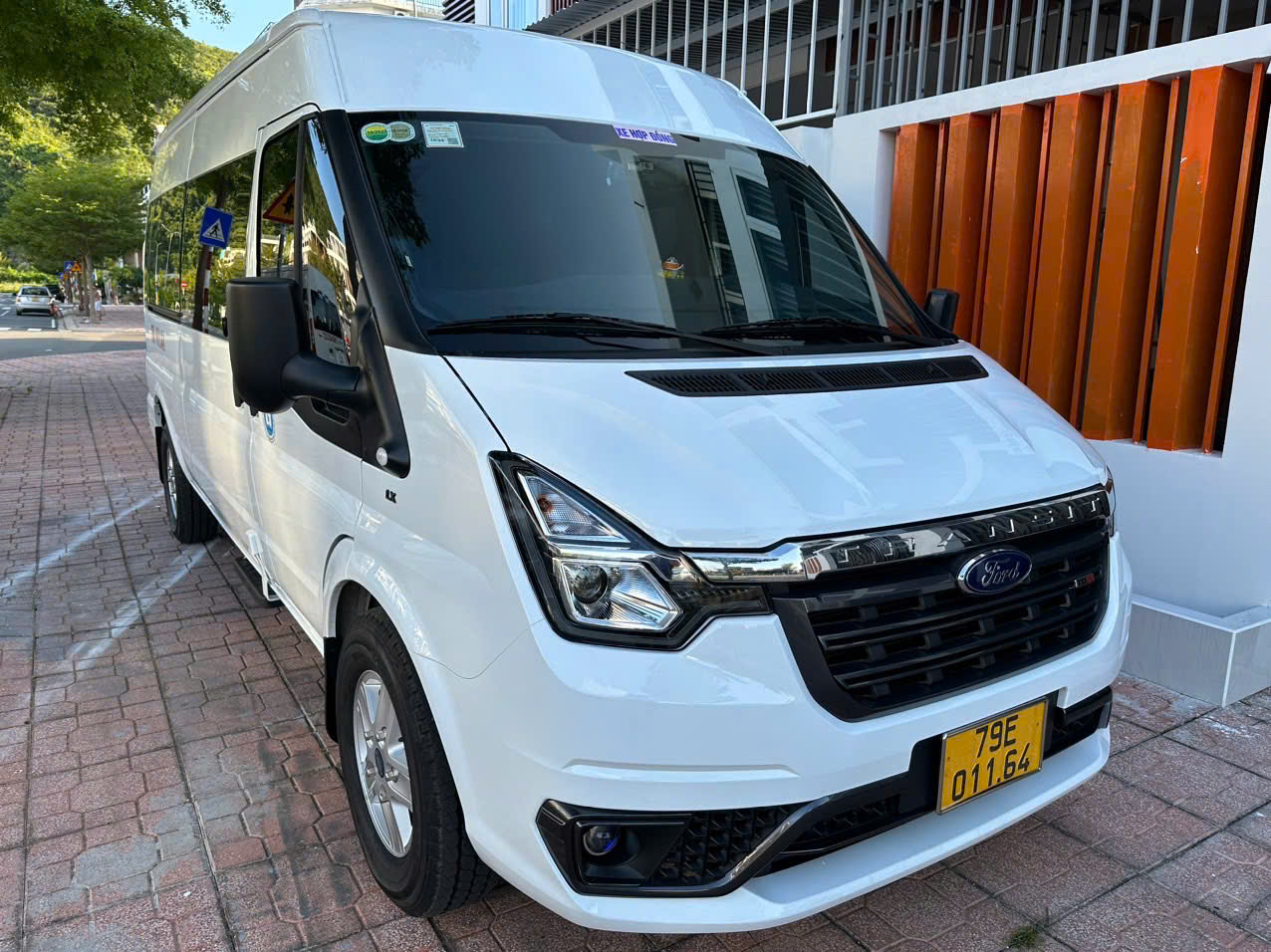 Xe Hợp Đồng Nha Trang Tại Năm Châu Travel